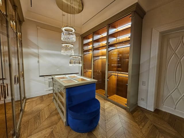 Лестница из массива махагони изображение 7