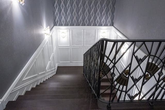 Лестница из массива махагони изображение 4